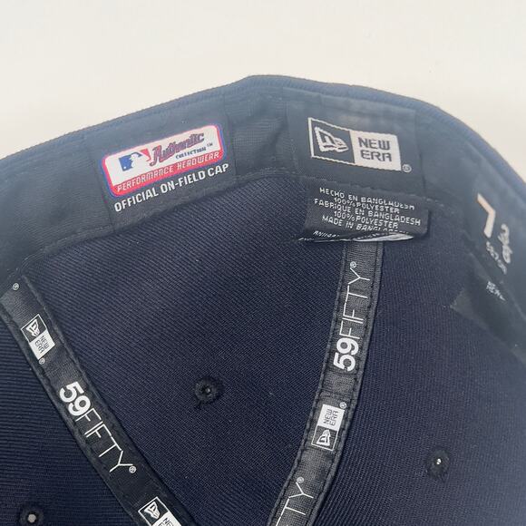 New Era Boston Red Sox Navy Authentic 59FIFTY Fitted Baseball Cap Size 7 3/8 - Picture 10 of 11